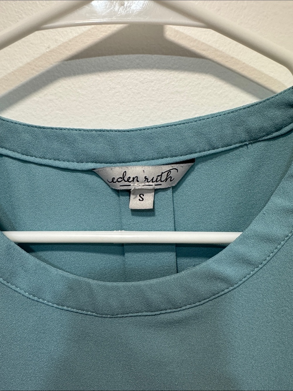 2 Eden Ruth Blouses - Picture 2 of 9